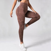 Load image into Gallery viewer, Bubble Booty Push-Up Fitness Leggings
