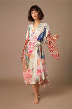 Load image into Gallery viewer, Women&#39;s Kimono Robe / Beach Cover-Up
